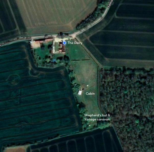 The Dairy, One Bedroom Cottage In A 15Th Century Farmhouse Parham Ngoại thất bức ảnh
